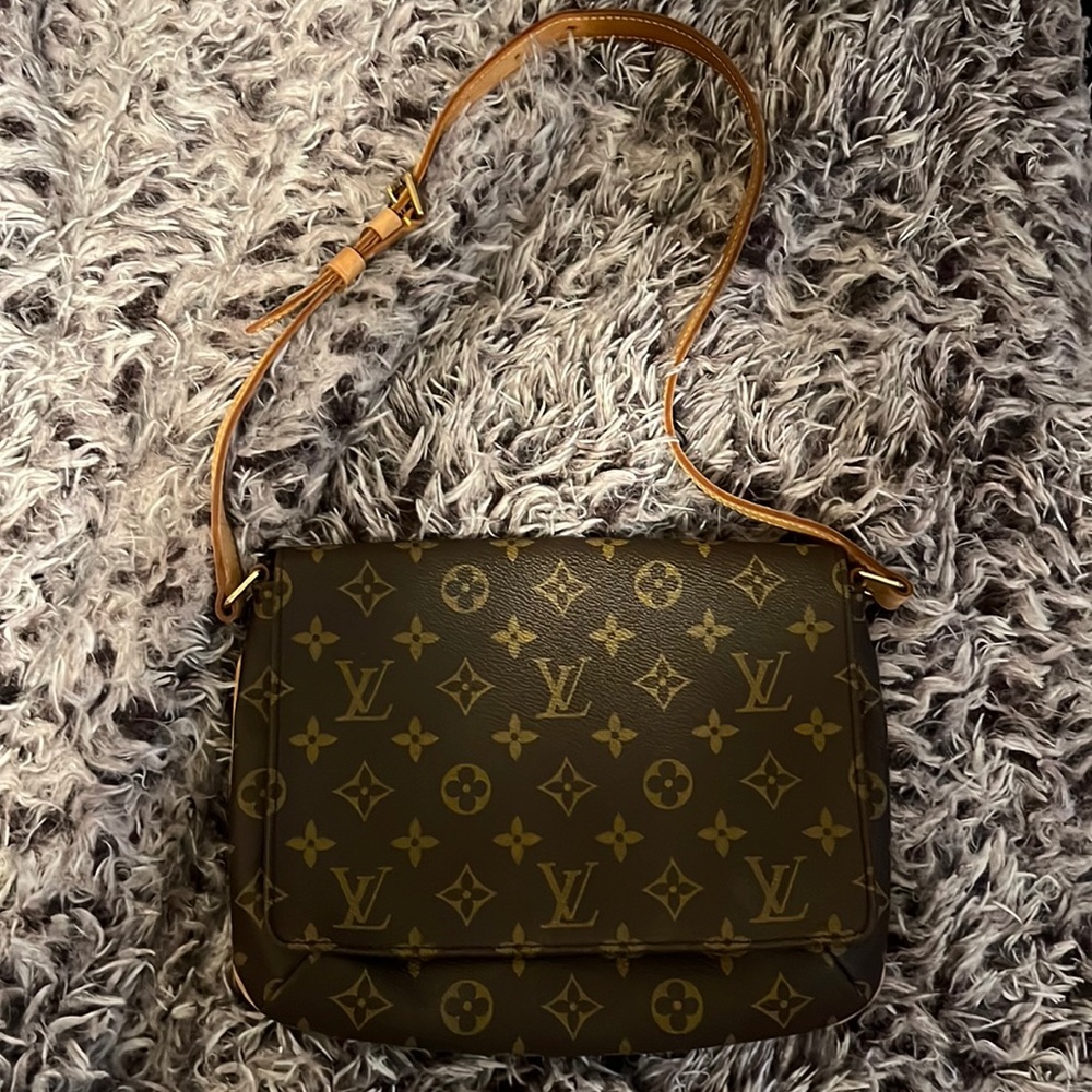 Louis vuitton musette tango